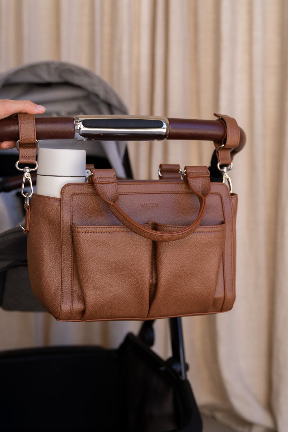 Mommy's Carry